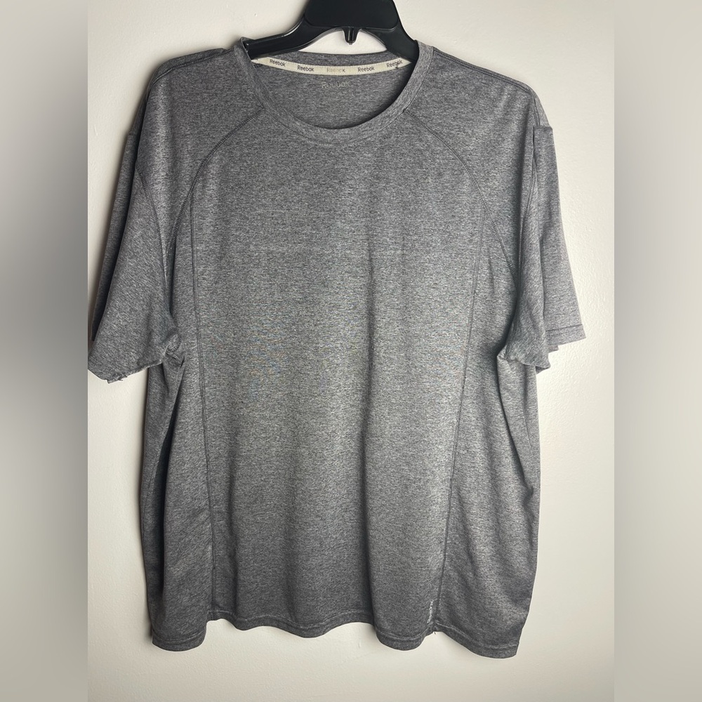 Reebok short sleeve t-shirt men’s size 3XL gray silver
